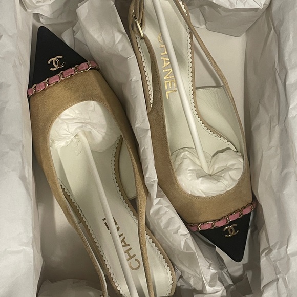 Chanel 2023 cruise collection sling back heel - Picture 6 of 10